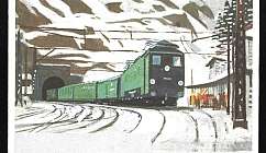 Train électrique vert sortant d'un tunnel de montagne enneigé en Suisse