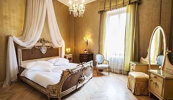 Camera elegante e raffinata