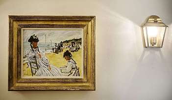 Dipinto di donne sulla spiaggia