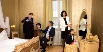 Roberto Schmid avec la soeur Alessandra, Sergio et la petite Aurelia