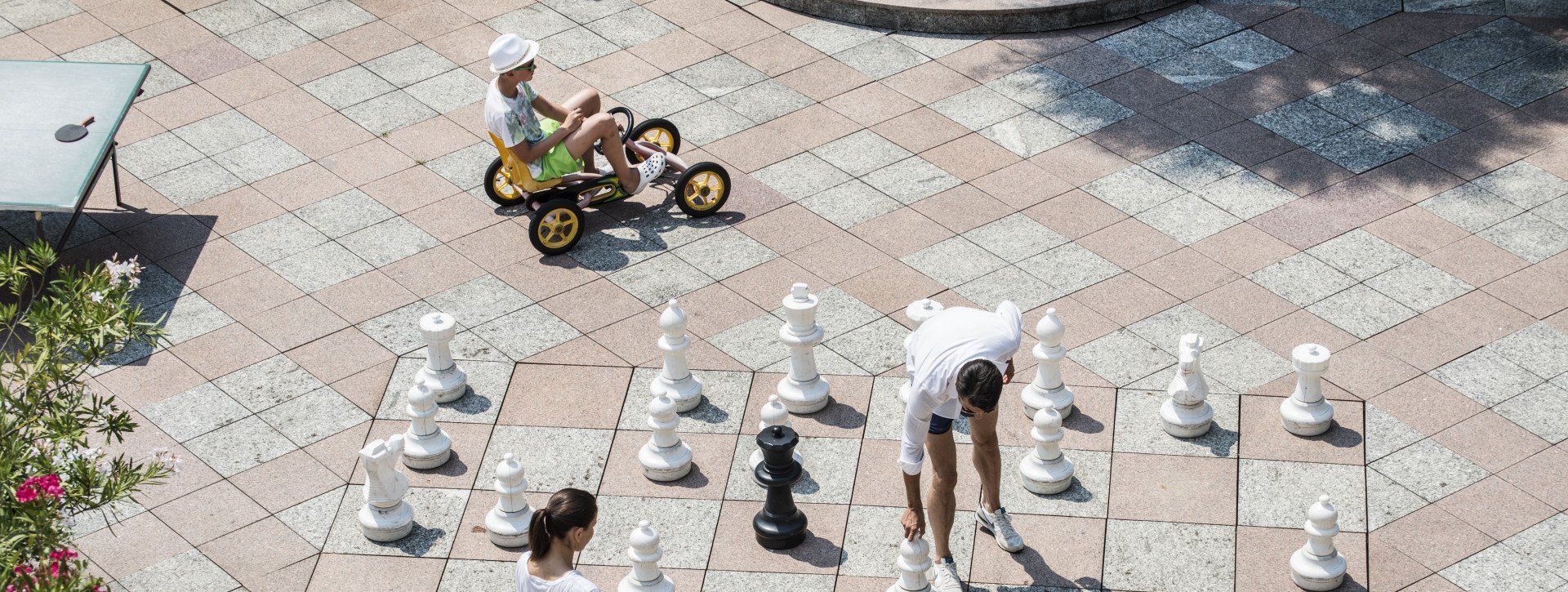 Street chess at International au Lac Historic Lakeside Hotel